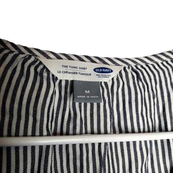 Old Navy Womens Long Sleeve Striped Spring Flower Shirt Size Medium - Picture 2 of 6